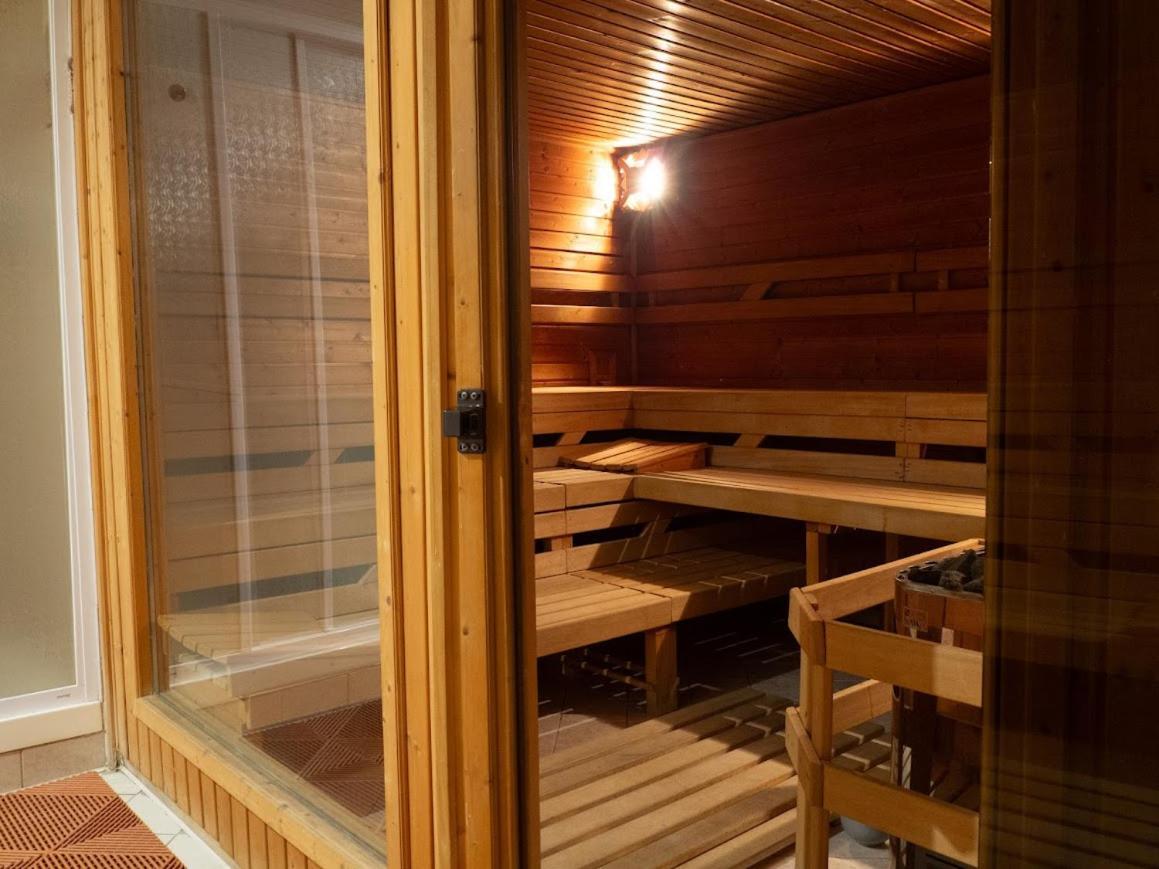 In Hostel Прага Екстер'єр фото